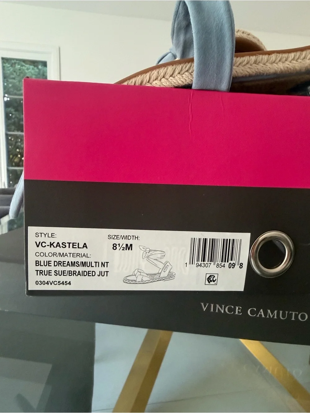 Vince Camuto vince camuto